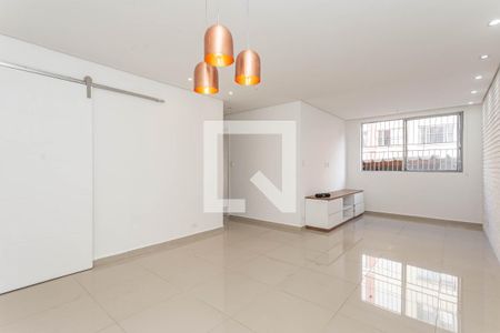 Sala de apartamento à venda com 2 quartos, 67m² em Jardim Patente, São Paulo