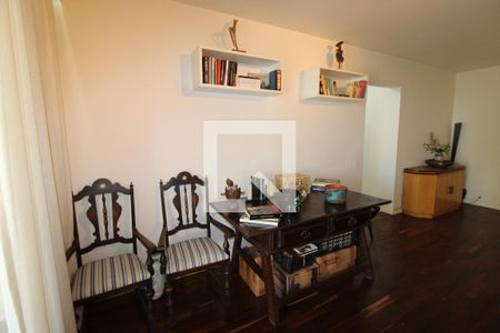 Sala de apartamento à venda com 4 quartos, 210m² em Vila Suzana, São Paulo