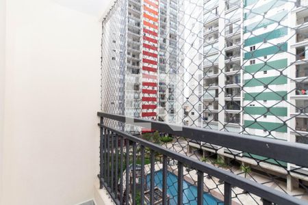 Varanda de apartamento para alugar com 2 quartos, 60m² em Jardim Flor da Montanha, Guarulhos