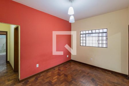 Sala de casa à venda com 3 quartos, 146m² em Boa Vista, Belo Horizonte