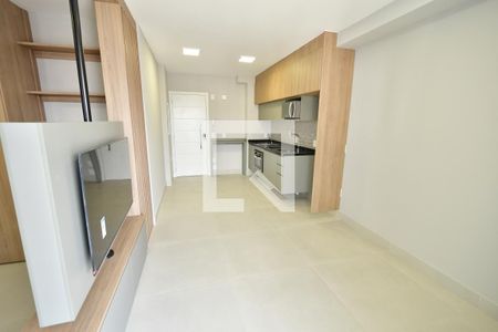 Sala de kitnet/studio para alugar com 1 quarto, 42m² em Centro, Campinas