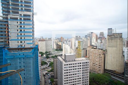 Vista da Sala 1 de apartamento para alugar com 2 quartos, 64m² em Bela Vista, São Paulo