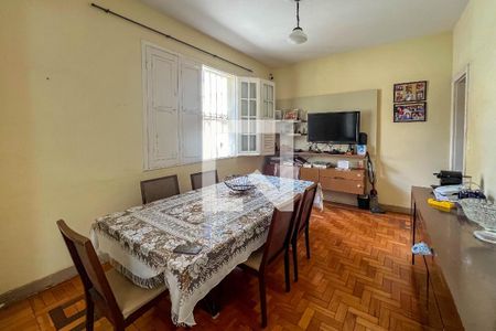 Sala  de casa à venda com 4 quartos, 305m² em São Pedro, Belo Horizonte