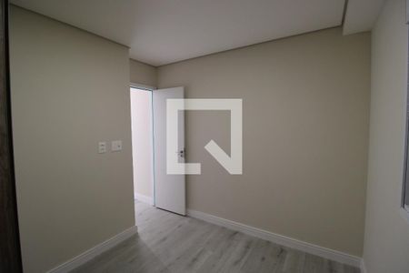 Quarto de apartamento para alugar com 2 quartos, 59m² em Vila Suzana, São Paulo