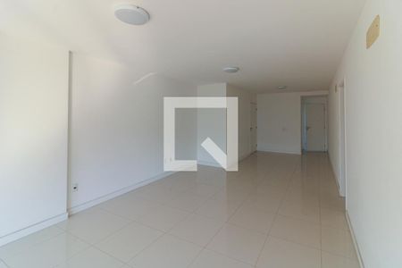 Sala de apartamento para alugar com 4 quartos, 160m² em Barra da Tijuca, Rio de Janeiro