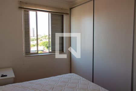 QUARTO 1 de apartamento à venda com 2 quartos, 82m² em Bosque, Campinas