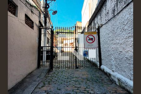 Fachada de casa de condomínio à venda com 3 quartos, 220m² em Cascadura, Rio de Janeiro