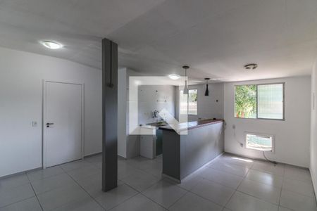 Studio - Sala de apartamento para alugar com 1 quarto, 30m² em Recreio dos Bandeirantes, Rio de Janeiro