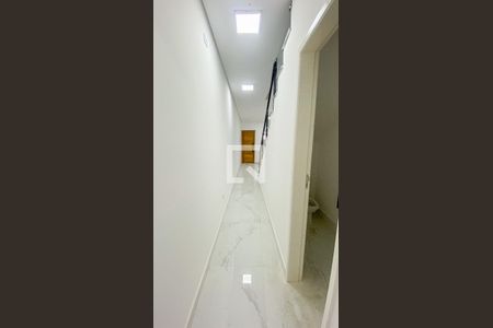 Corredor de casa para alugar com 3 quartos, 127m² em Vila Alice, Santo André