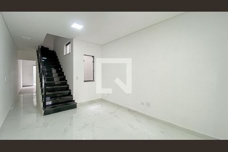 Sala de casa para alugar com 3 quartos, 127m² em Vila Alice, Santo André