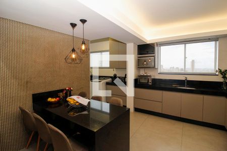 Cozinha de apartamento à venda com 4 quartos, 138m² em Graça, Belo Horizonte