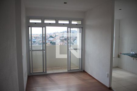 Sala de apartamento à venda com 2 quartos, 53m² em Jk, Contagem