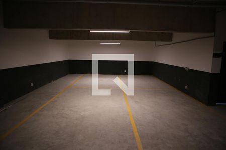 Casa à venda com 515m², 4 quartos e 4 vagas Casa à venda com 515m², 4 quartos e 4 vagasGaragem