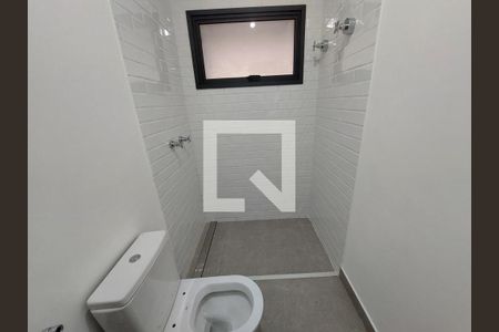 Casa à venda com 515m², 4 quartos e 4 vagas Casa à venda com 515m², 4 quartos e 4 vagasBanheiro do Quarto 1