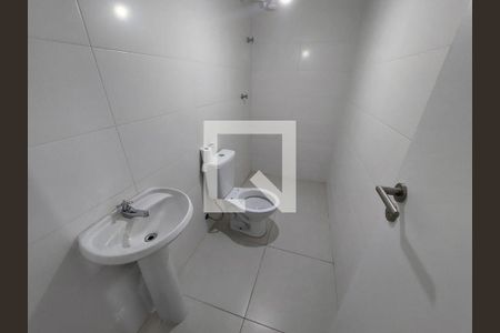 Casa à venda com 515m², 4 quartos e 4 vagas Casa à venda com 515m², 4 quartos e 4 vagasBanheiro Área de Serviço