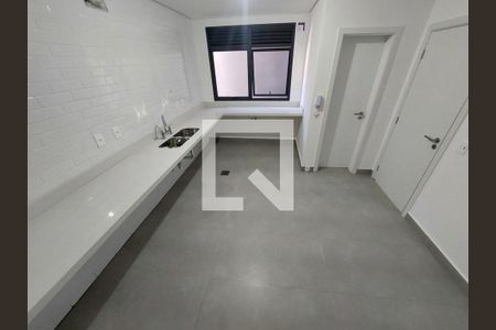 Casa à venda com 515m², 4 quartos e 4 vagas Casa à venda com 515m², 4 quartos e 4 vagasCozinha