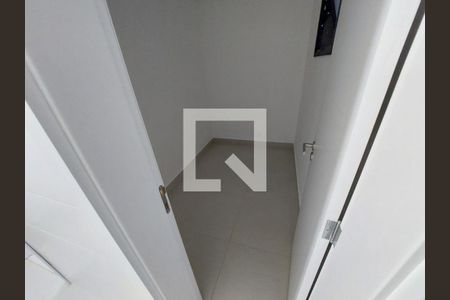 Casa à venda com 515m², 4 quartos e 4 vagas Casa à venda com 515m², 4 quartos e 4 vagasDepósito