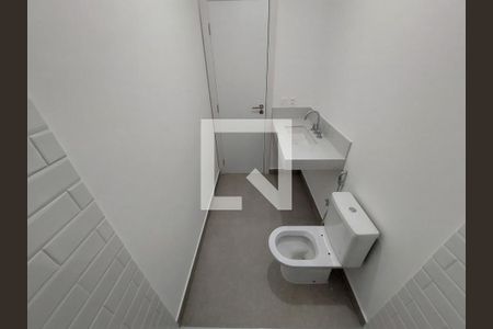 Casa à venda com 515m², 4 quartos e 4 vagas Casa à venda com 515m², 4 quartos e 4 vagasBanheiro do Quarto 2