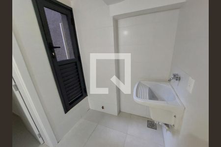 Casa à venda com 515m², 4 quartos e 4 vagas Casa à venda com 515m², 4 quartos e 4 vagasÁrea de Serviço/Lavanderia