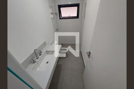 Casa à venda com 515m², 4 quartos e 4 vagas Casa à venda com 515m², 4 quartos e 4 vagasBanheiro do Quarto 2