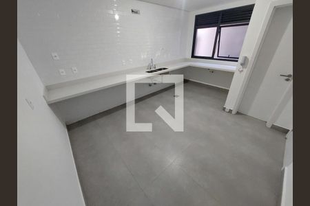 Casa à venda com 515m², 4 quartos e 4 vagas Casa à venda com 515m², 4 quartos e 4 vagasCozinha