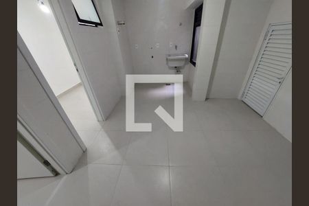 Casa à venda com 707m², 5 quartos e 6 vagas Casa à venda com 707m², 5 quartos e 6 vagasÁrea de Serviço/Lavanderia