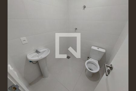 Casa à venda com 707m², 5 quartos e 6 vagas Casa à venda com 707m², 5 quartos e 6 vagasBanheiro de serviço