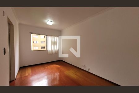 Sala de apartamento à venda com 2 quartos, 60m² em Taquaral, Campinas