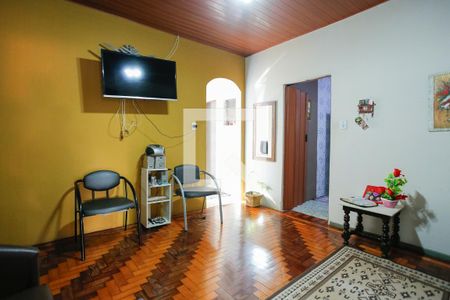 Sala de casa à venda com 2 quartos, 103m² em Sarandi, Porto Alegre