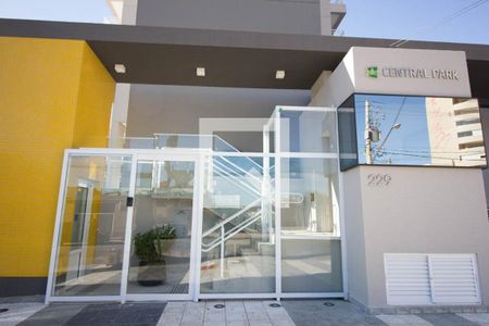 Apartamento à venda com 71m², 2 quartos e 2 vagas Apartamento à venda com 71m², 2 quartos e 2 vagasFachada