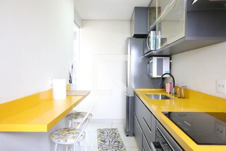 Apartamento à venda com 71m², 2 quartos e 2 vagas Apartamento à venda com 71m², 2 quartos e 2 vagasCozinha