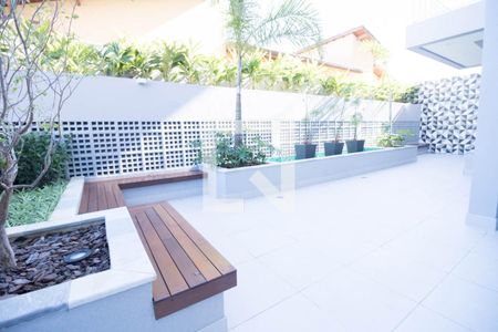 Apartamento à venda com 71m², 2 quartos e 2 vagas Apartamento à venda com 71m², 2 quartos e 2 vagasEntrada