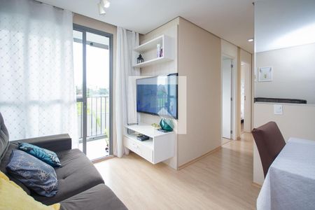 Sala de apartamento para alugar com 3 quartos, 58m² em Usina Piratininga, São Paulo