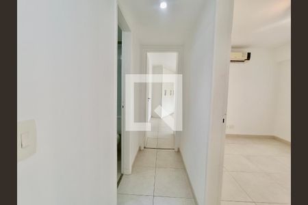 Corredor  de apartamento à venda com 3 quartos, 80m² em Leblon, Rio de Janeiro