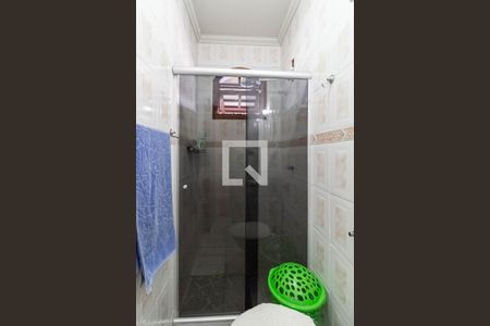 Banheiro social 1 de casa à venda com 2 quartos, 98m² em Jardim Leblon, Belo Horizonte