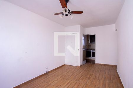 Sala de apartamento para alugar com 3 quartos, 80m² em Rocha, São Gonçalo