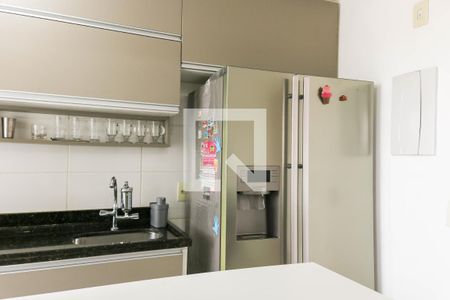 Cozinha de apartamento à venda com 2 quartos, 50m² em Marechal Hermes, Rio de Janeiro