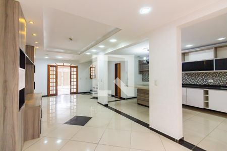 Sala  de casa à venda com 4 quartos, 408m² em Bonfim, Osasco