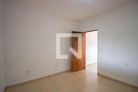 Quarto 1 de casa para alugar com 1 quarto, 60m² em Jardim Cleide, São Paulo