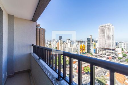 Varanda de kitnet/studio para alugar com 1 quarto, 25m² em Pinheiros, São Paulo