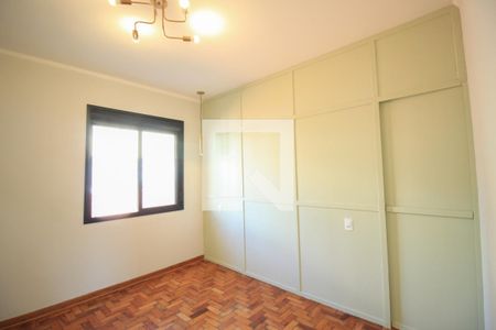 Quarto de casa à venda com 3 quartos, 200m² em Vila Prudente, São Paulo