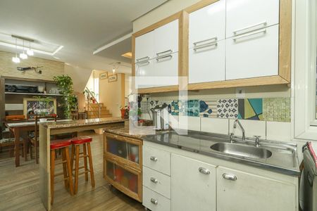 Cozinha de casa à venda com 3 quartos, 141m² em Sarandi, Porto Alegre