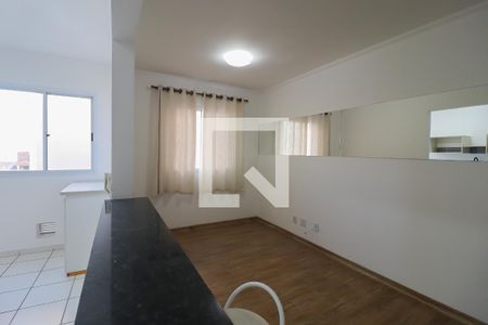 Sala de apartamento para alugar com 2 quartos, 60m² em Parque Residencial Jundiaí, Jundiaí