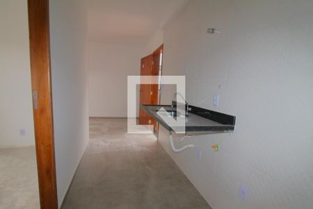 Sala / Cozinha de apartamento à venda com 2 quartos, 44m² em Vila Romero, São Paulo