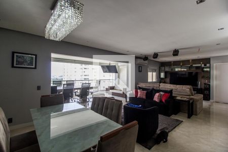 Sala de apartamento à venda com 3 quartos, 158m² em Centro Empresarial Tamboré, Santana de Parnaíba