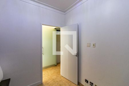 Quarto de apartamento à venda com 2 quartos, 150m² em Caiçaras, Belo Horizonte