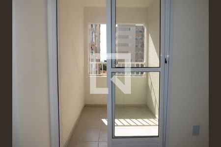Varanda - Porta de apartamento para alugar com 2 quartos, 34m² em Vila Guedes, São Paulo