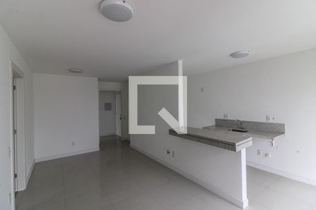 Sala de apartamento à venda com 2 quartos, 79m² em Barra da Tijuca, Rio de Janeiro