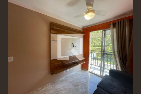 Sala de apartamento para alugar com 2 quartos, 46m² em Vila Ieiri, Várzea Paulista