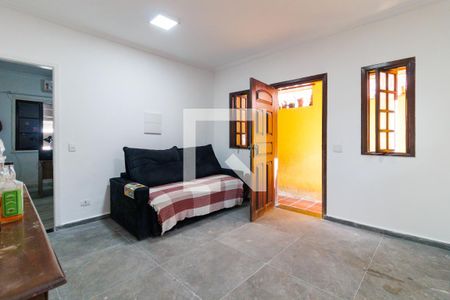 Sala de casa para alugar com 2 quartos, 126m² em Jardim da Gloria, Taboão da Serra